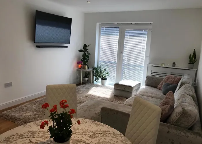 Broxbourne Apartment